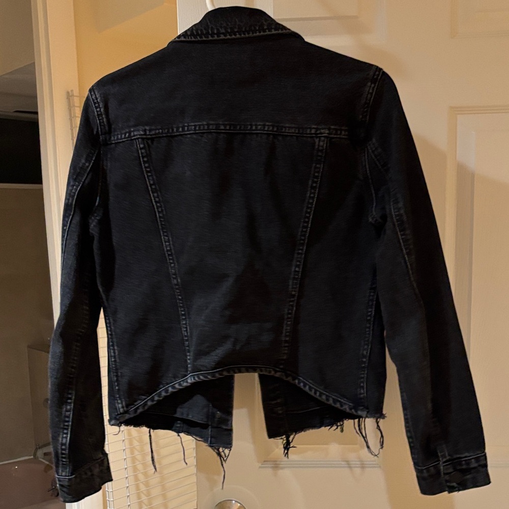 Blank NYC Black Distressed Cropped Denim Jacket - Picture 4 of 4